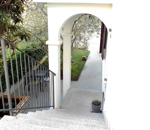 Doda شقة زادار